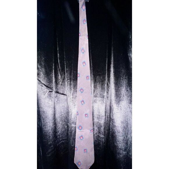 Vintage YSL Yves Saint Laurent Tie  Purple Pattern 100% Silk Men's USA MADE - Picture 4 of 12